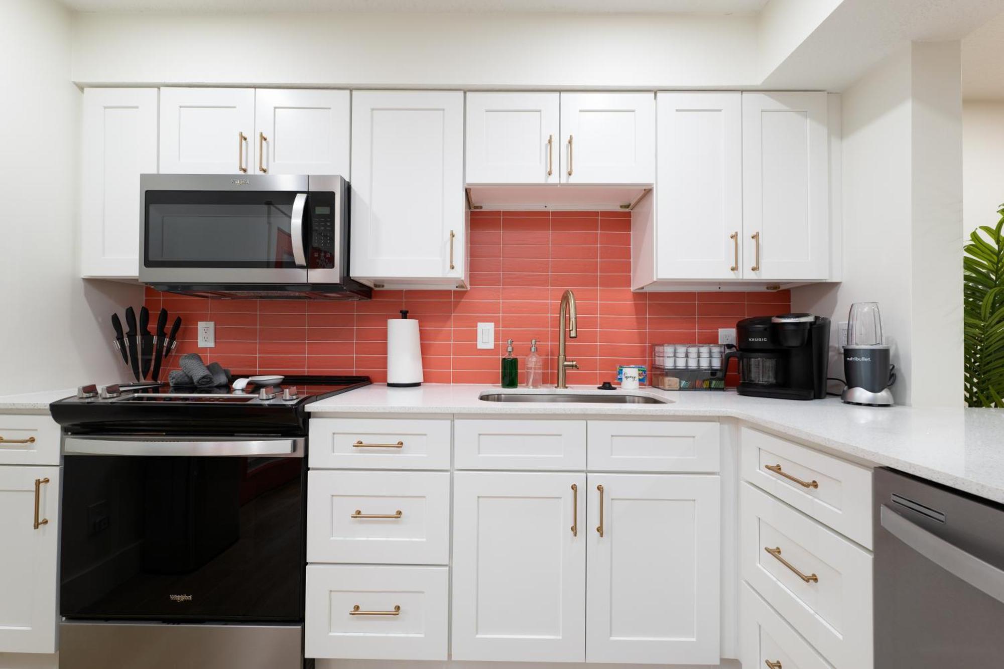 Be A Nomad Lovely 2Br 1Blk From The Ocean Джаксънвил Бийч Екстериор снимка