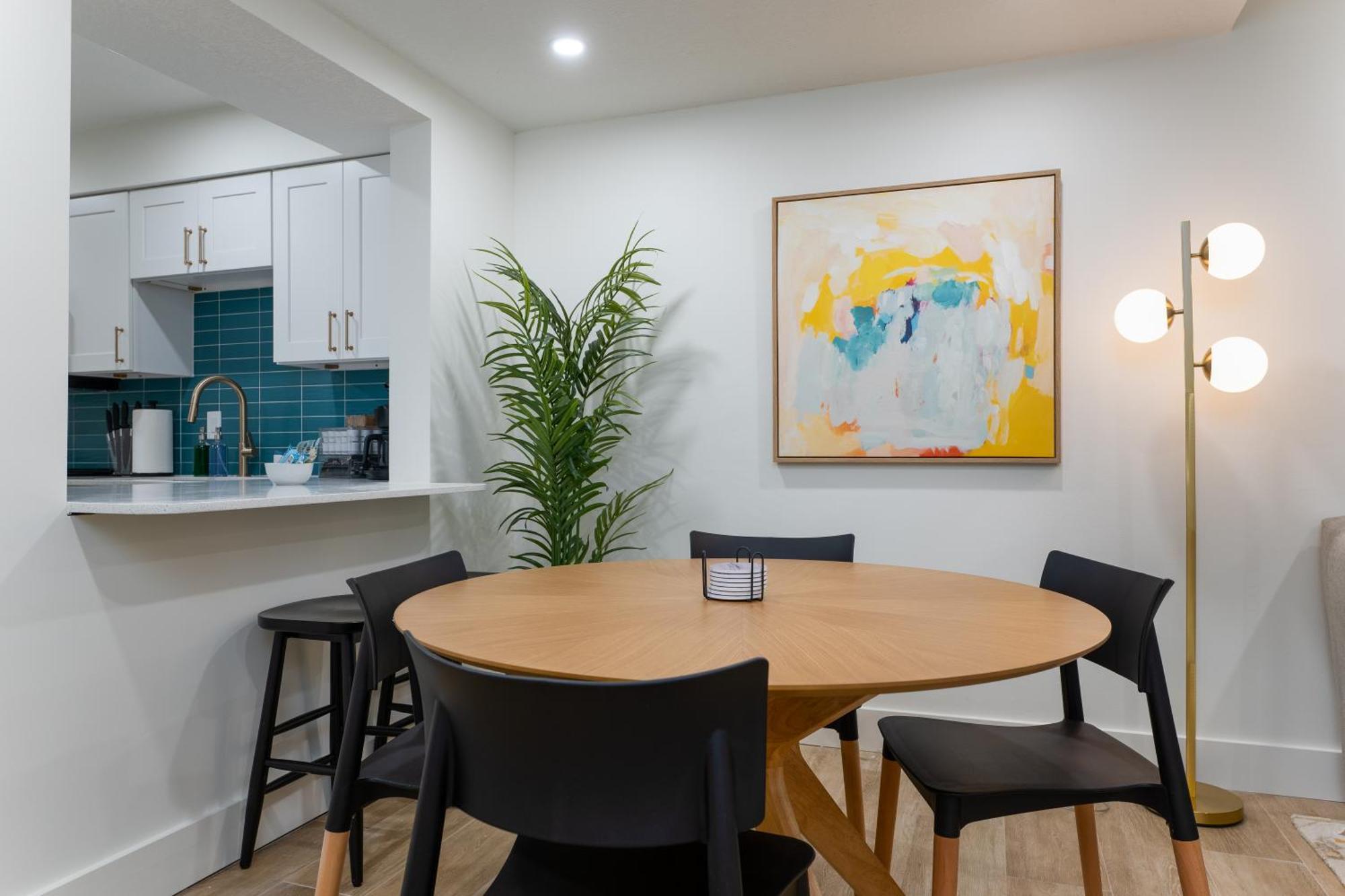 Be A Nomad Lovely 2Br 1Blk From The Ocean Джаксънвил Бийч Екстериор снимка